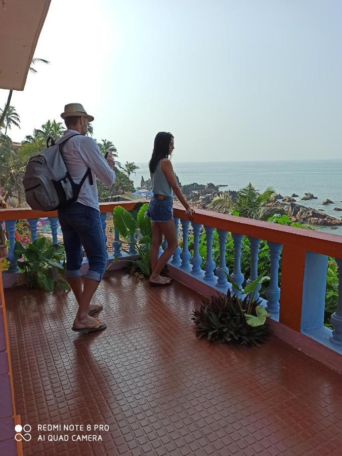 Om Ganesh Naik Guest House Arambol Exterior foto